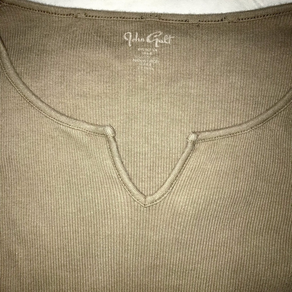 Brandy Melville Notch Neck Long Sleeve Top - Picture 2 of 4